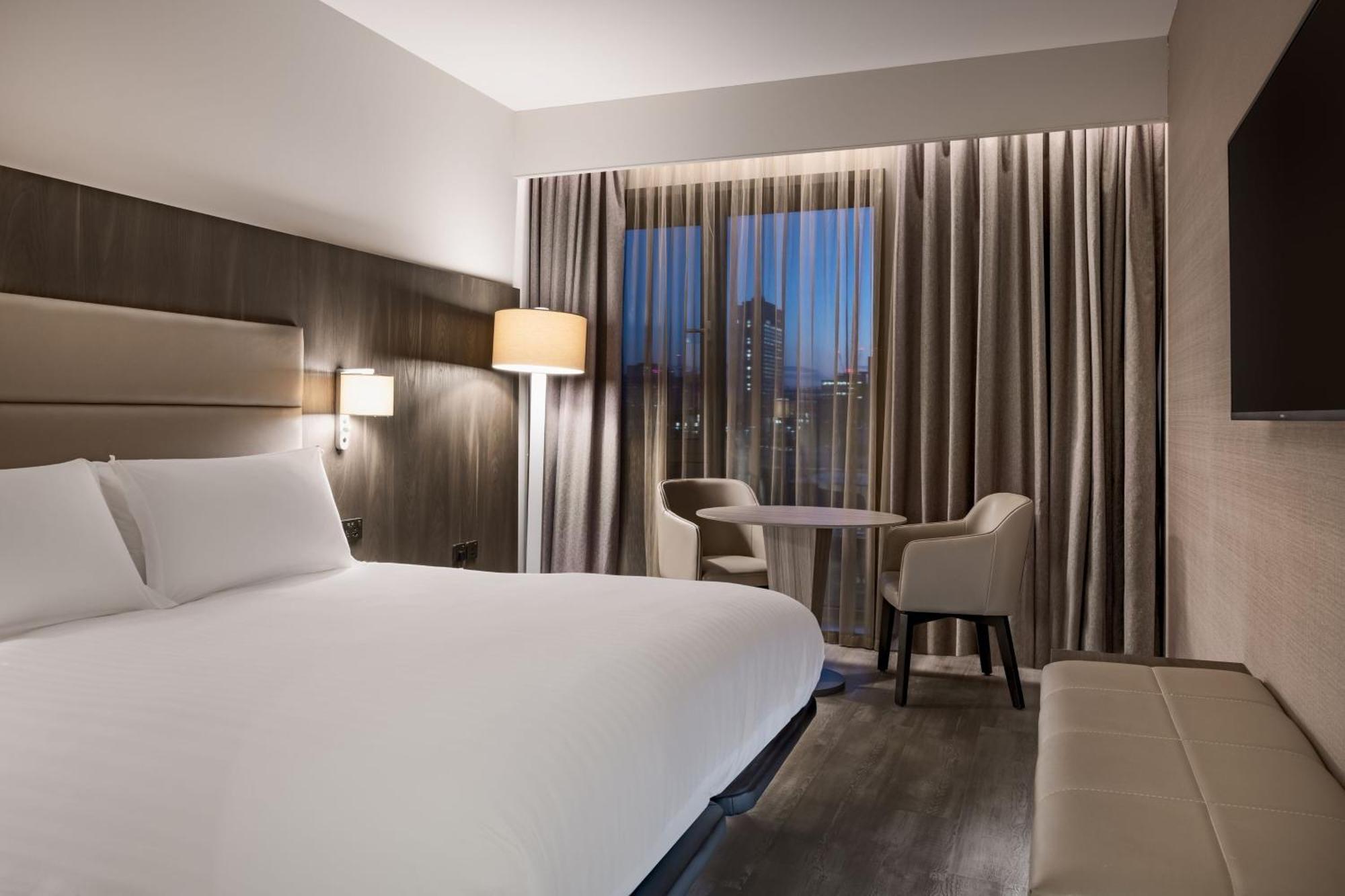 Ac Hotel By Marriott Manchester City Centre Esterno foto
